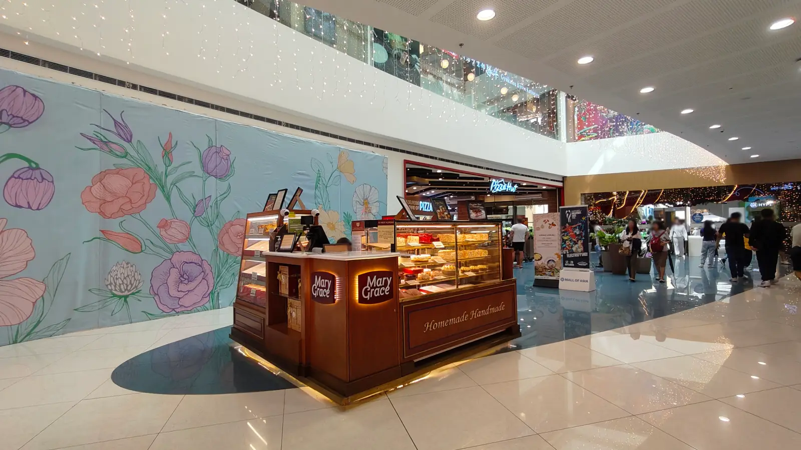 MARY GRACE in SM Mall of Asia